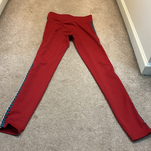 Carbon38 leggings with stitching on side of legs size Small very “boho” - Picture 4 of 4